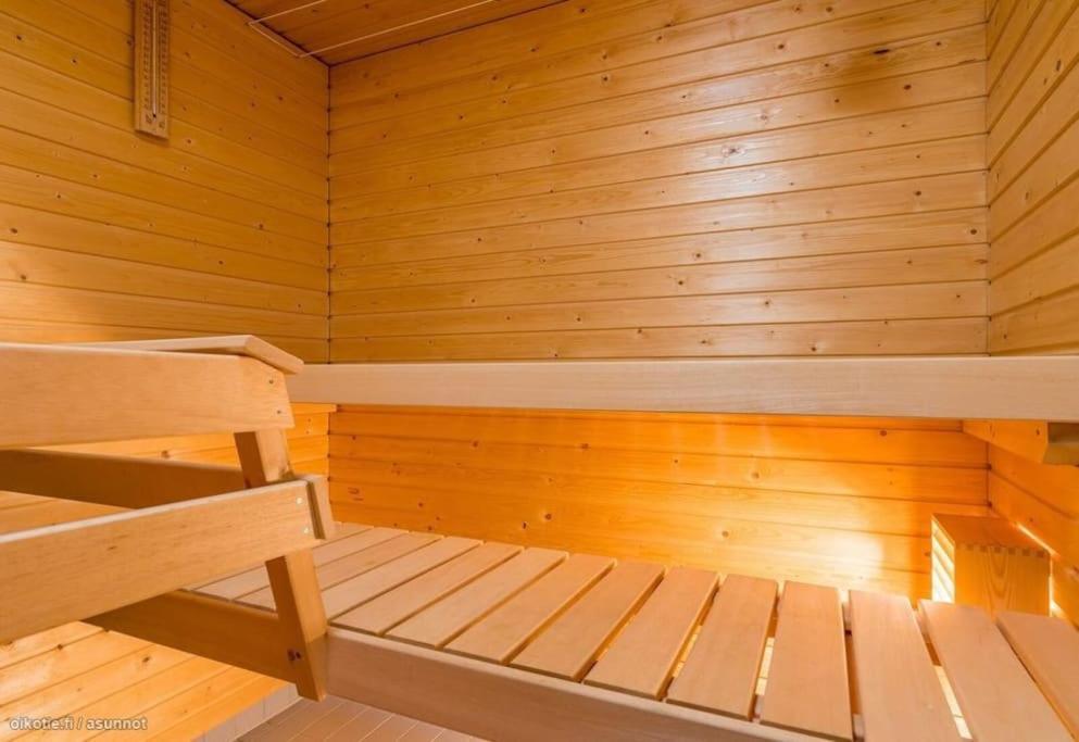 Foeri Condo, Sauna And Parking * Turku